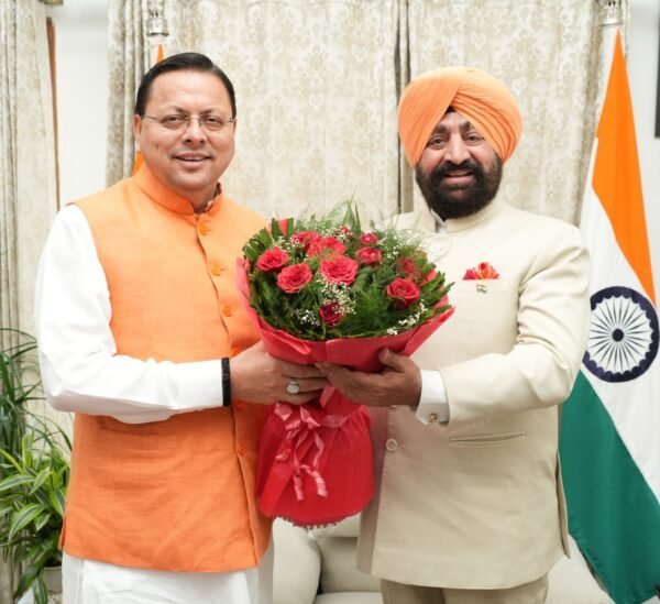 राज्यपाल से मिले मुख्यमंत्री धामी, कांवड़-चारधाम यात्रा और विकास योजनाओं पर हुई विस्तृत चर्चा